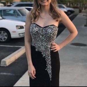 Black prom dress